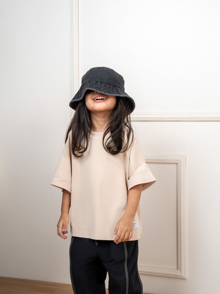 Gangnam Oversized Tshirt (Oatmilk)